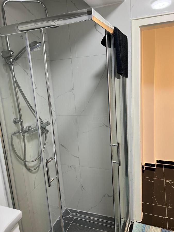 Wunderschoene Ferienwohnung In Solingen-Mitte Exterior foto
